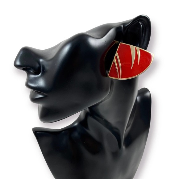 Vintage large red and gold enamel triangle earrings - Picture 7 of 11